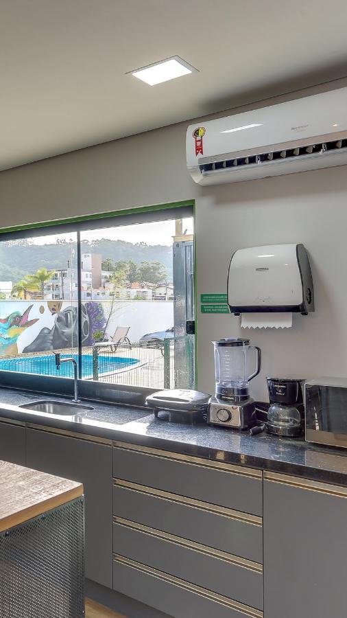 Innbox - Canasvieiras Florianópolis Buitenkant foto